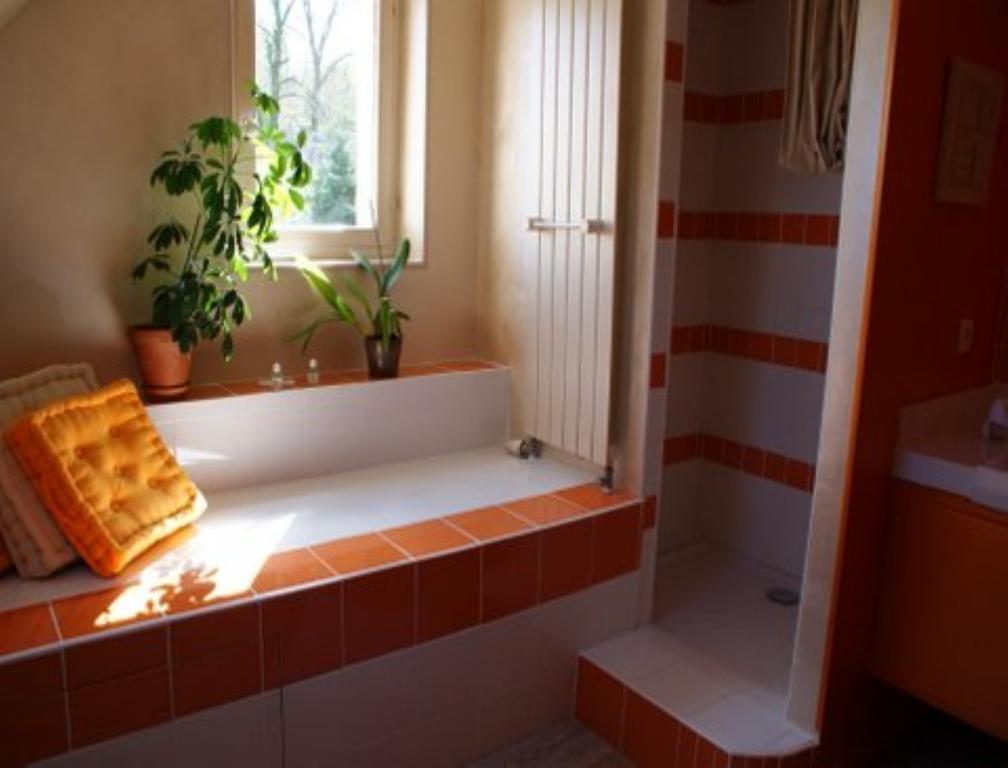 Bed and Breakfast Le Jardin Des Roches Moigny Exterior foto